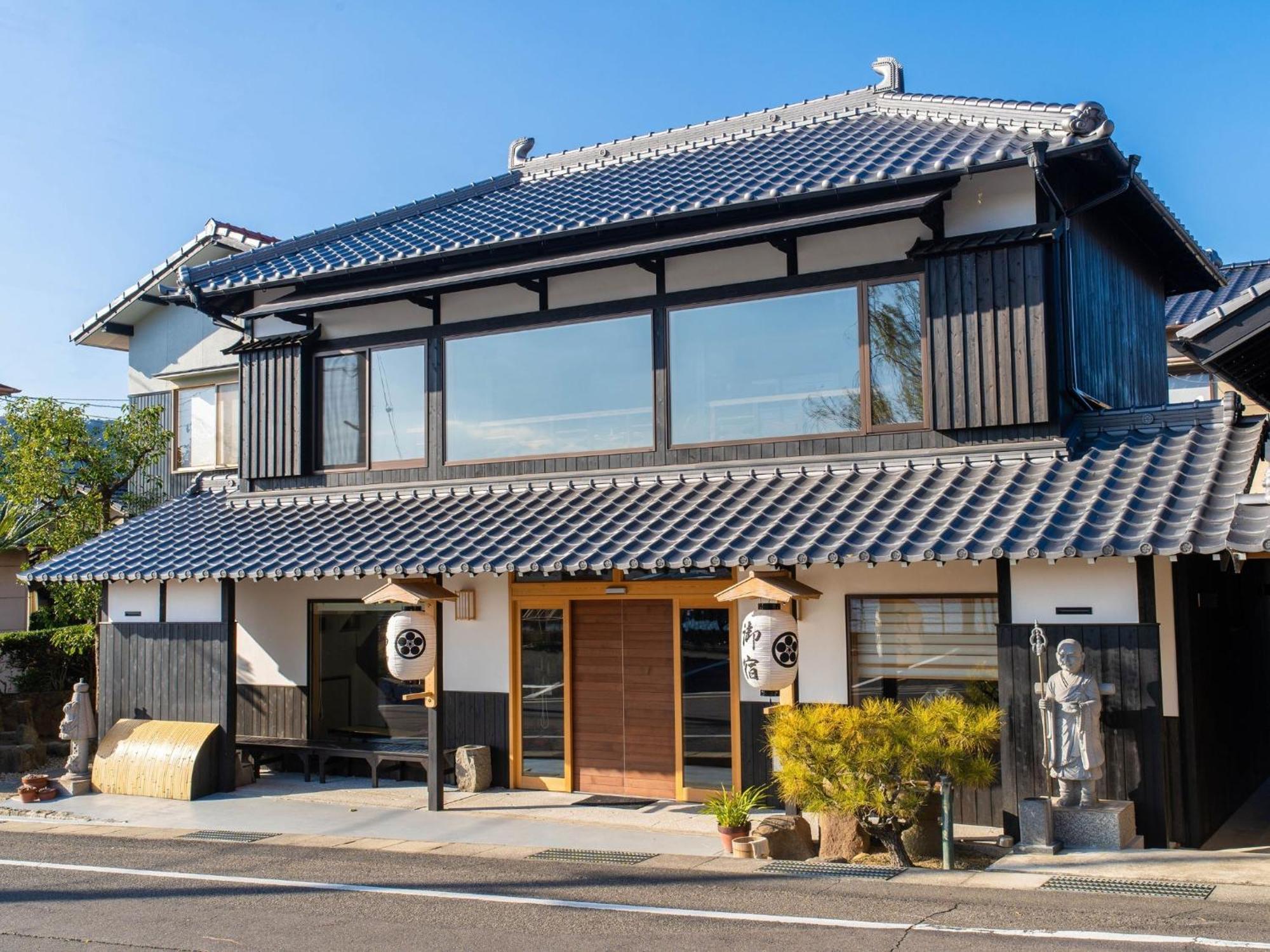 Takayanagi Ryokan - Vacation STAY 88522v Takamatsu Bagian luar foto