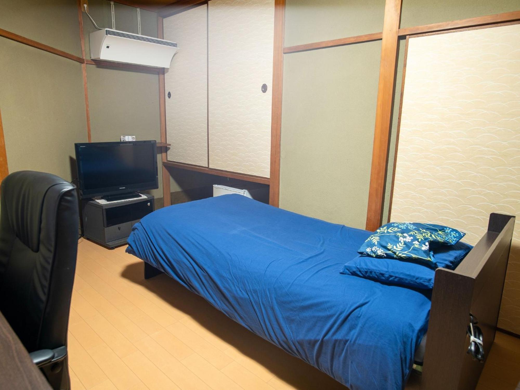 Takayanagi Ryokan - Vacation STAY 88522v Takamatsu Bagian luar foto