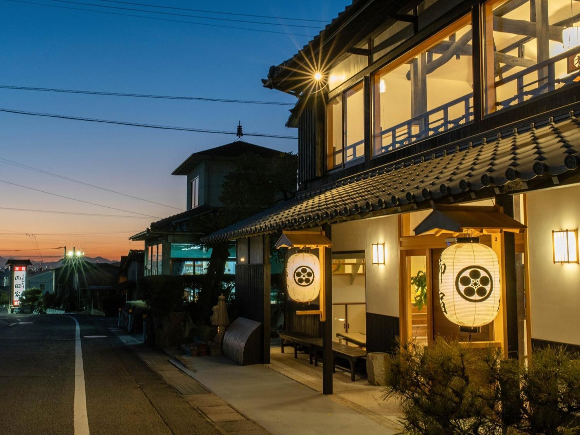 Takayanagi Ryokan - Vacation STAY 88522v Takamatsu Bagian luar foto